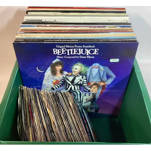 92 - BOX OF VARIOUS ROCK AND POP VINYL LP, 12” & 7” RECORDS. All found here in VG+/Ex conditions are thes... 