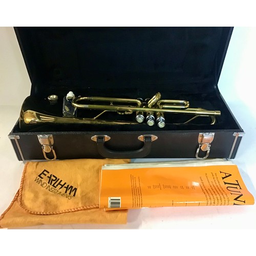 424 - EARLHAM CORNET IN STRONG ORIGINAL CARRY CASE. Cornet made by Earlham which comes complete with mouth... 