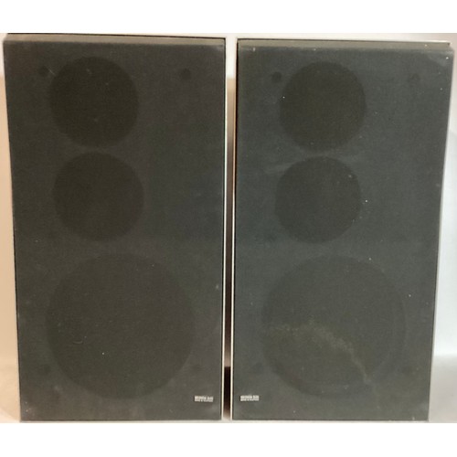 420 - BANG & OLUFSEN STEREO SPEAKERS. These are models BEOVOX S45-2 and are a three way speaker system 4/8... 