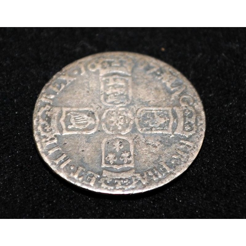 116 - 1697 William III silver Sixpence