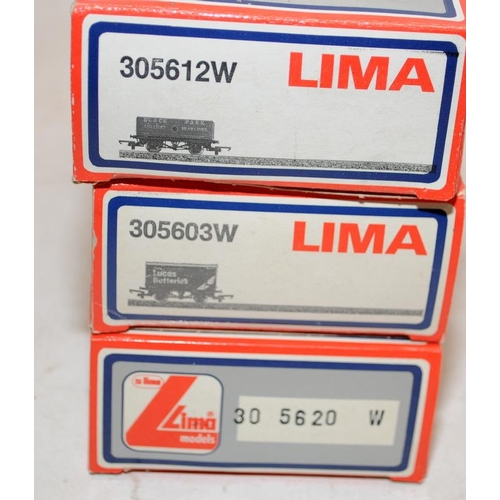 118 - A collection of boxed HO/OO gauge goods wagons, Lima, Mainline, Jouef etc. 7 in lot