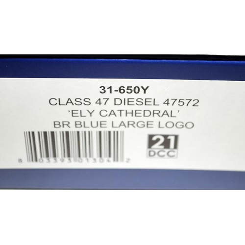 124 - Bachmann OO gauge Locomotive Class 47 Diesel Ely Cathedral BR Blue Large Logo ref:31-650Y in unopene... 