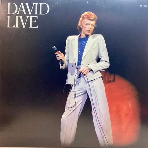 165 - DAVID BOWIE ‘LIVE’ REMASTERED  3LP SET. This vinyl was recorded At The Tower Philadelphia and has be... 