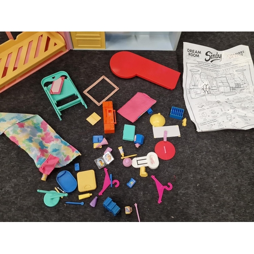 234 - Vintage 1989 Sindy Dream Room playset with original box and instructions. Not checked for completene... 