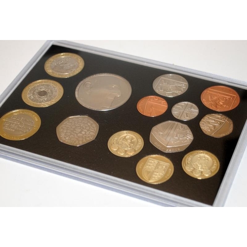 103 - Royal Mint 2011 United Kingdom Executive Proof Coin Set in wooden presentation case with certificate