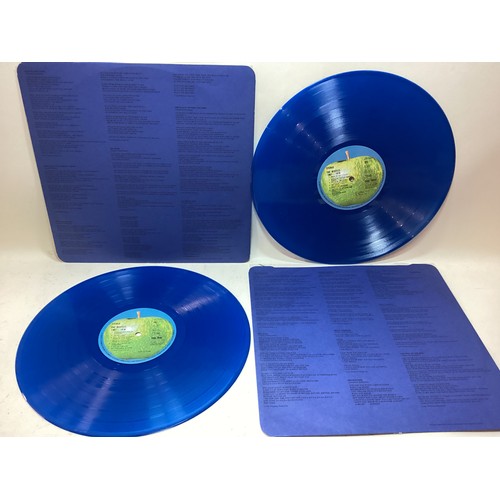 84 - THE BEATLES RED AND BLUE ‘GREATEST HITS’ ALBUMS ORIGINAL COLOURED VINYL LIMITED EDITIONS. These albu... 