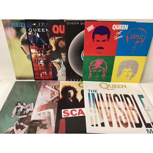 113 - BUNDLE OF QUEEN RELATED LP AND 12