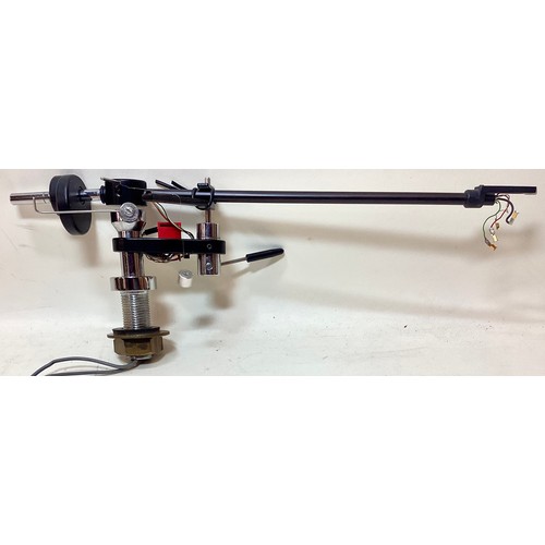 493 - HADCOCK GH228 UNI PIVOT 9”TONEARM. The GH 228 is suitable for almost all turntables including SME, T... 