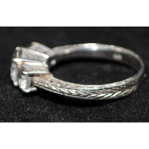 3A - Silver Trilogy ring with embossed decoration size O