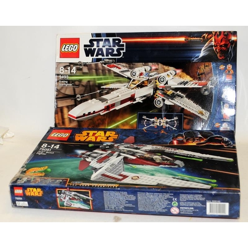 15 - Star Wars Lego: Jedi Scout Fighter ref:75051. Boxed, model complete except for missing pieces 1 x 42... 