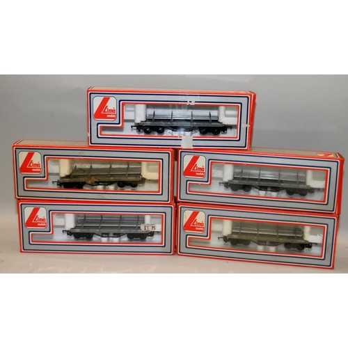 44 - Lima OO gauge rake of 5 GW Bogie Bolster Wagons ref:305629W. All boxed