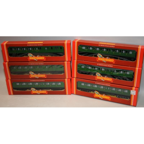 60 - Hornby OO gauge SR Malachite Livery Carriages, R486 x 3 and R487 x 3. 6 in lot, all boxed