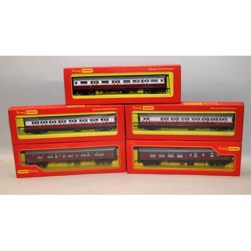 94 - Hornby OO gauge Caledonian maroon/white coaches x 3 ref:R427 (x2) and R428 c/w 2 x LMS maroon coache... 