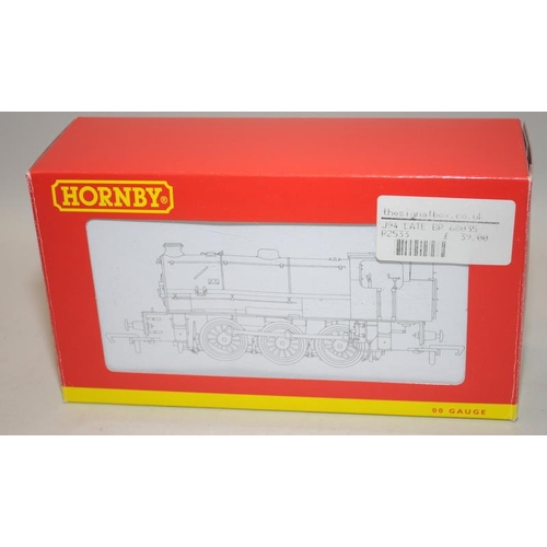 108 - Hornby OO gauge Class J94 Locomotive 68035 Weathered ref:R2533. Boxed