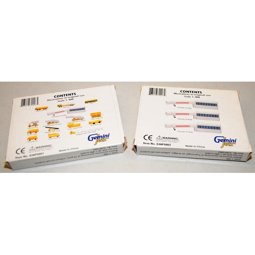 113 - Gemini Jets 1:400 scale die-cast model aircraft. 3 models in lot, all boxed c/w 2 boxed airport acce... 