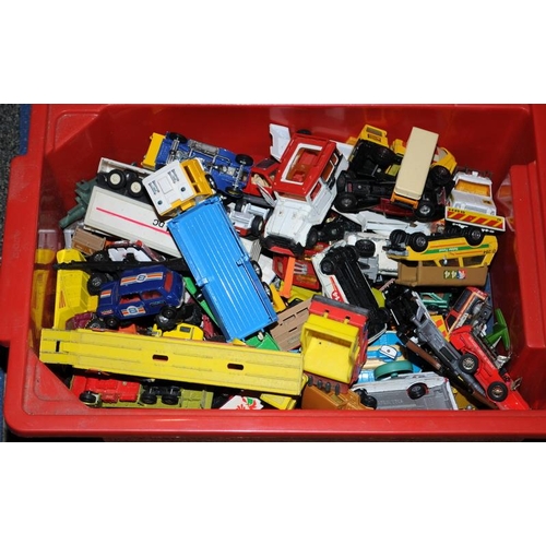 201 - Large tub of loose playworn die-cast model vehicles