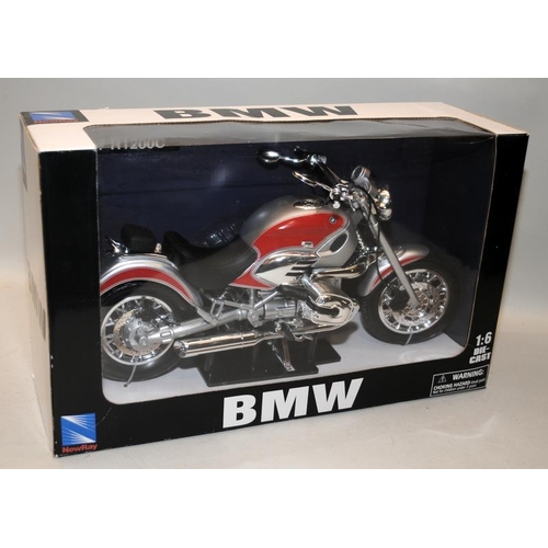 229 - New Ray 1:6 scale die-cast 1997 BMW R1200C Motorcycle. Boxed