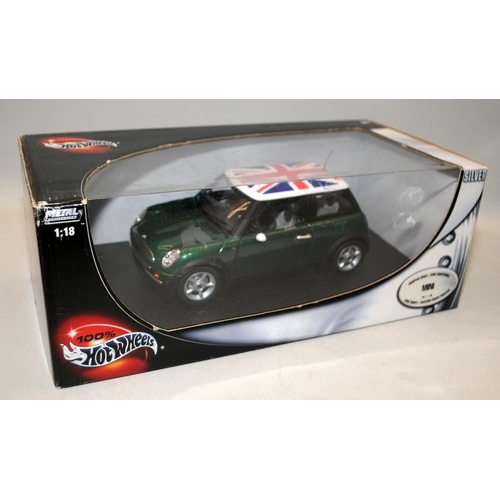 249 - 1:18 scale Maisto Assembly Line Die-Cast Model Kit Audi TT Racer (built) c/w Hot Wheels 1:18 scale M... 