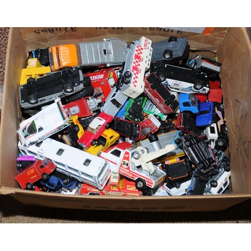 257 - Large collection of loose playworn die-cast vehicles including vintage examples