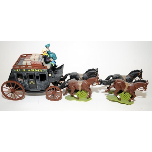 135 - Elfin Models horse drawn wagon with a water barrel c/w Plastic US Army Coach with figures and 4 hors... 