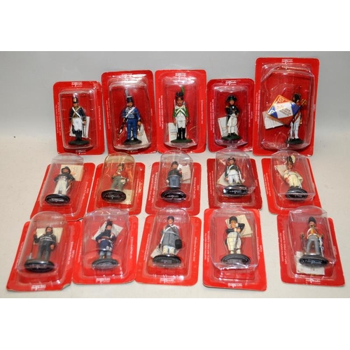 128 - A collection of del Prado cast metal painted military figures. All carded. 15 in lot