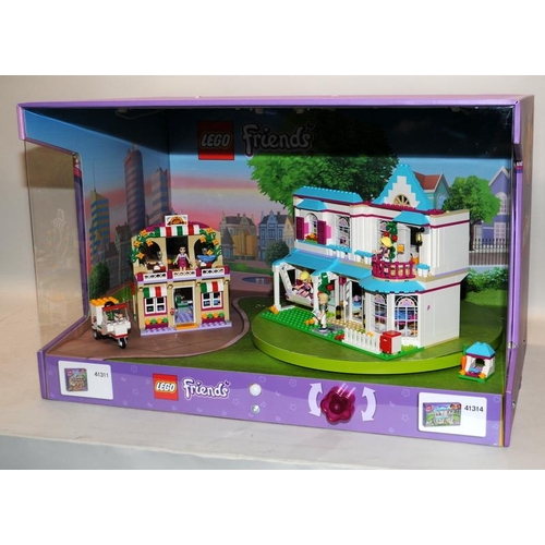 29 - Lego Friends retail shop display diorama set 41311 Heartlake Pizzeria and set 41314 Stephanie's Hous... 