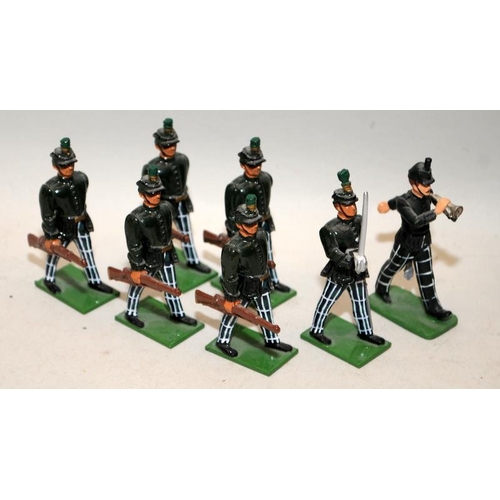 184 - RP Models figures:- Scottish Regiment Cameronian Rifles Wearing Trews. 5 Riflemen, Bugler and Office... 