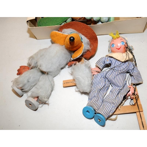 276 - Four vintage Pelham Puppets to include boxed Baby Dragon and Caterpillar, and unboxed Orinoco Womble... 