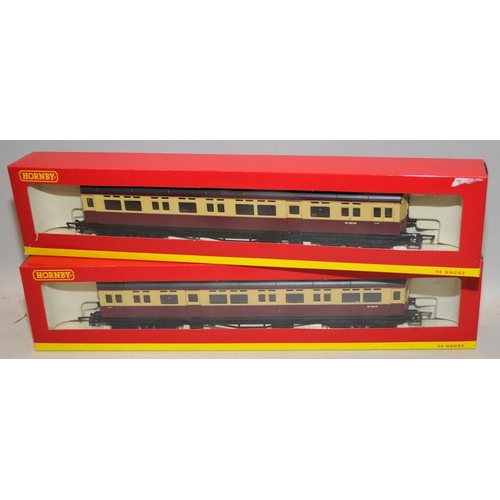 110A - 2 x Hornby OO gauge BR Autocoach W189W cream/maroon ref:R4187B. Both boxed