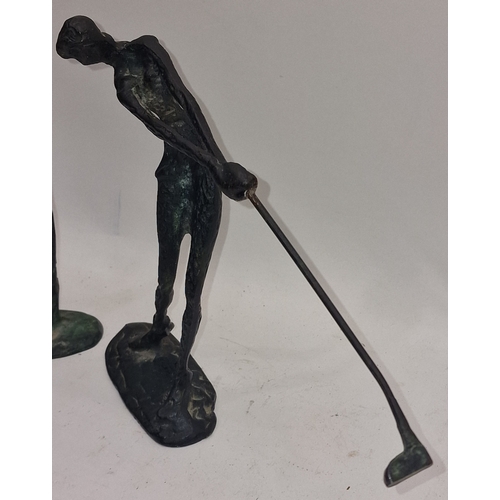 33 - Alberto Giacometti: Pair of vintage mid 20th Century bronze figurines of golfers in the Brutalist st... 