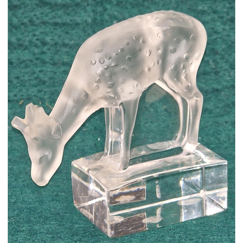 87 - Lalique France frosted crystal glass figurine signed to base. 9cm tall.