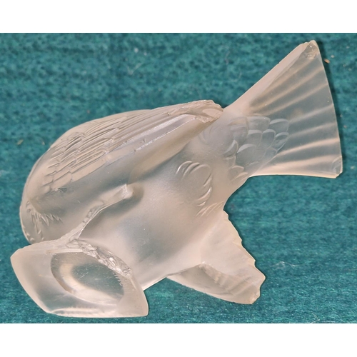 89 - Lalique France frosted crystal glass bird. Signed to base. Please examine, multiple areas of damage.