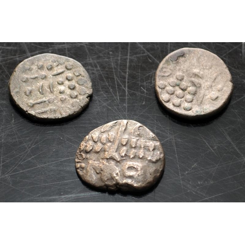 144 - Celtic Durotriges and a Billion Stater, debased after the Roman conquest of Gaul. 3 coins in lot