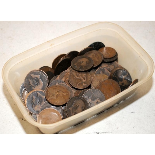 117 - A large collection of GB Edwardian 1d One Pennies. Approx 1kg in weight