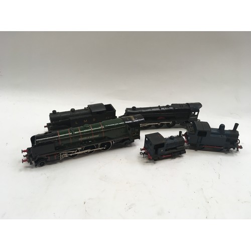 91 - 5 mixed OO gauge steam engines