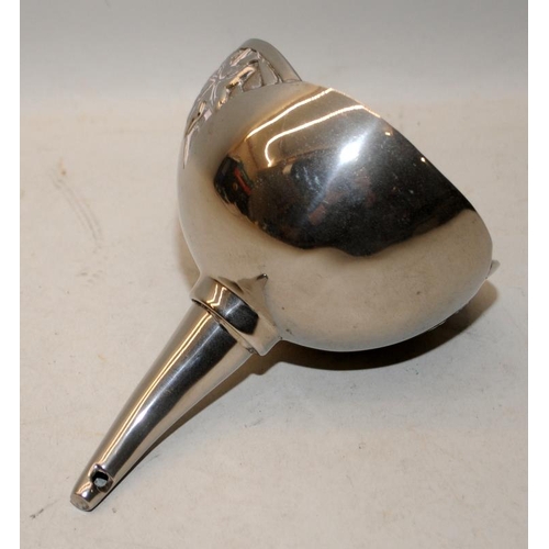 92 - Vintage silver plated wine decanter funnel