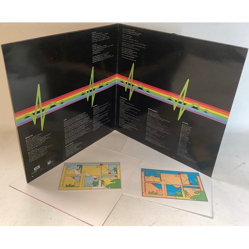 61 - PINK FLOYD ‘DARK SIDE OF THE MOON’ VINYL LP. Great copy found here on Harvest SHVL 804 released in 1... 