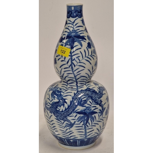 69 - Large blue and white 19th century Chinese Gourd Dragon vase 38x18cm