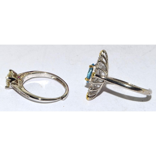 2 x 925 ladies adjustable size rings appear unused