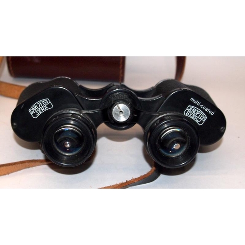 53 - Quality pair of Carl Zeiss Jena Jenoptem 8x30w binoculars in original case