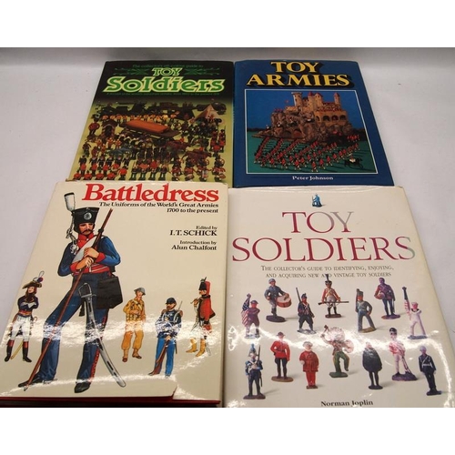 18 - A quantity of reference books relating to collecting model soldiers including a number of titles rel... 