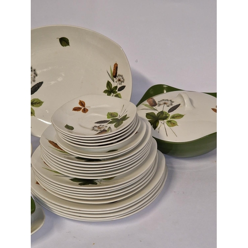 113 - Midwinter Stylecraft mid 20th century vintage dinner service to include meat plate, tureens, gravy b... 