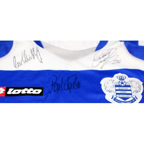 51 - 2008-2009 season Queens Park Rangers signed short sleeve football shirt. 18 signatures including Pat... 