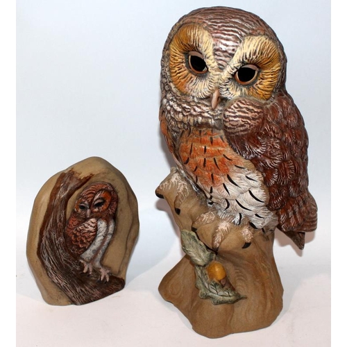 77 - Poole Pottery Acrylic painted Stoneware animals to include large Barred owl (damage to base), Fox pa... 