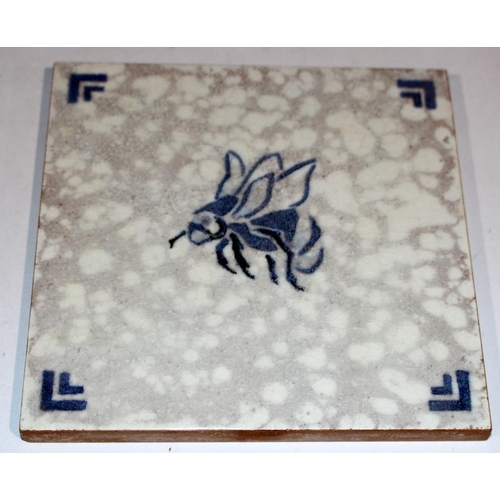 300 - Stencilled tile by Dunsmore Tiles depicting a bee 1926 6”sq designed by Polly Brace