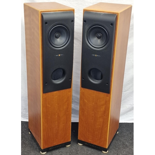 104 - KEF Reference SP3312 