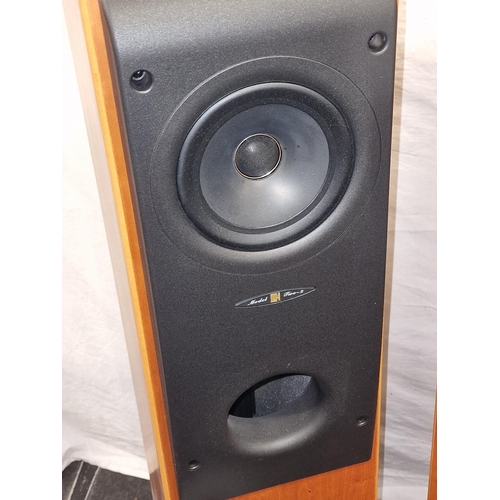 104 - KEF Reference SP3312 