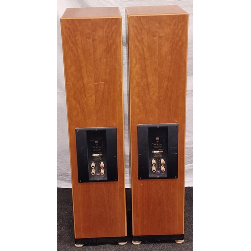 104 - KEF Reference SP3312 