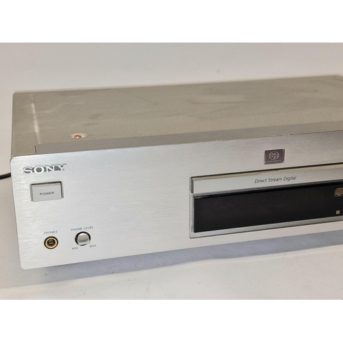 107 - Sony SCD-XB940 Super Audio CD Player c/w remote control. Unit lights up and plays a CD however has n... 