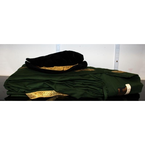 11 - Quality genuine Ede and Ravenscroft The President university Chancellor's ceremonial gown of green c... 